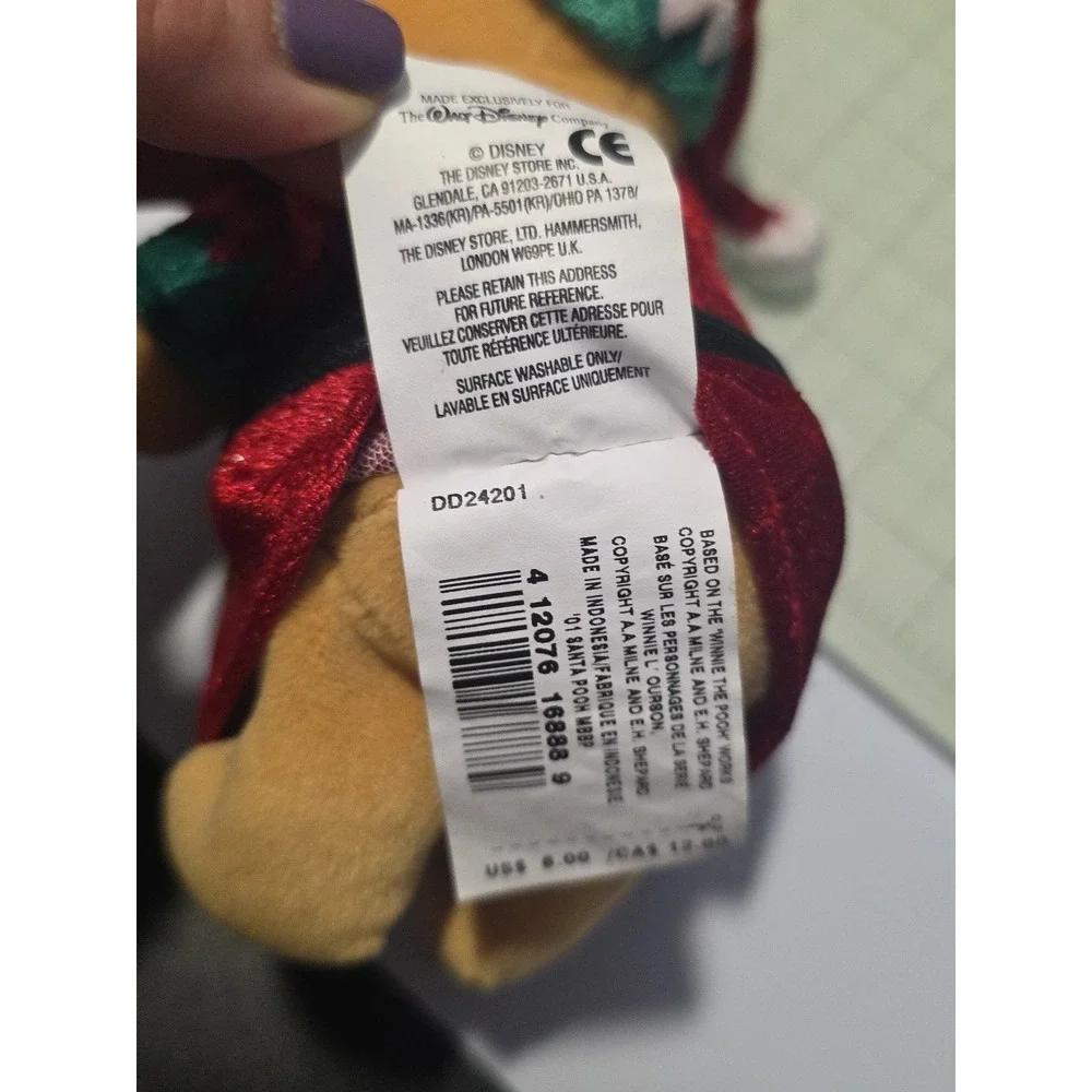 Vintage 2001 Disney Store Winnie the Pooh Santa Claus Bean‎ Bag Plush Christmas